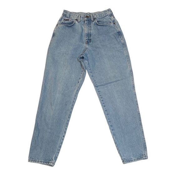 Chic Tapered Leg Denim Jeans 5 Pocket EUC Women Size 8 Petite - Picture 1 of 12